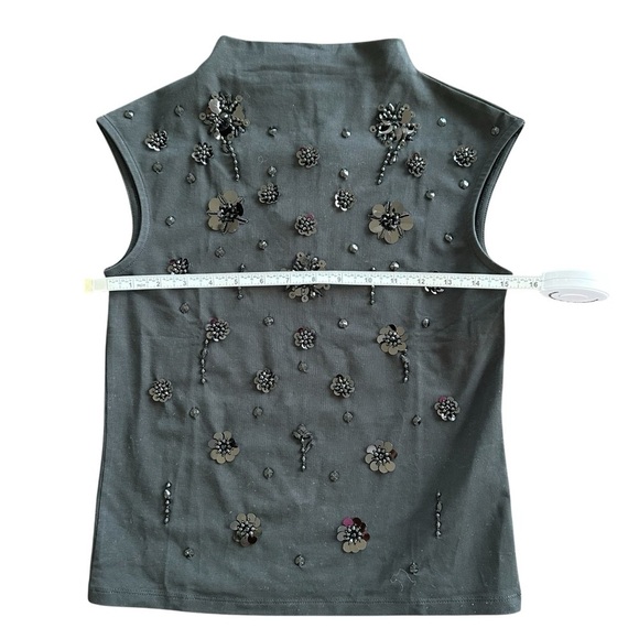 NEW J. CREW Stretch cotton-blend mockneck with floral embellishment Size Small - Picture 5 of 8